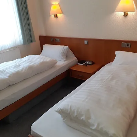 Bed & Breakfast Edit 3*