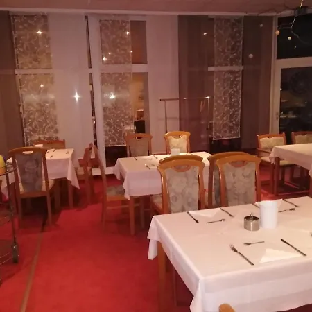 Edit Nocleg ze śniadaniem 3*