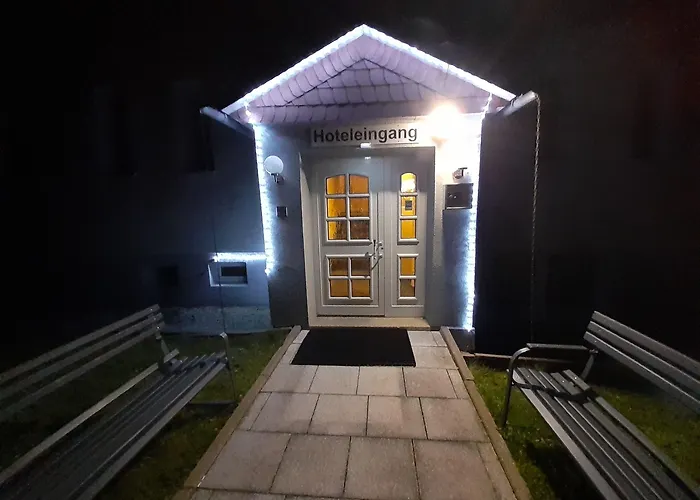 Bed & Breakfast Edit