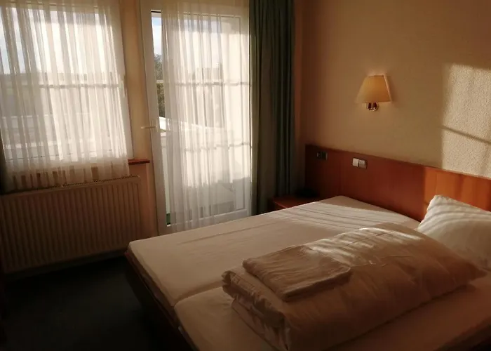 Edit Bed & Breakfast 3*