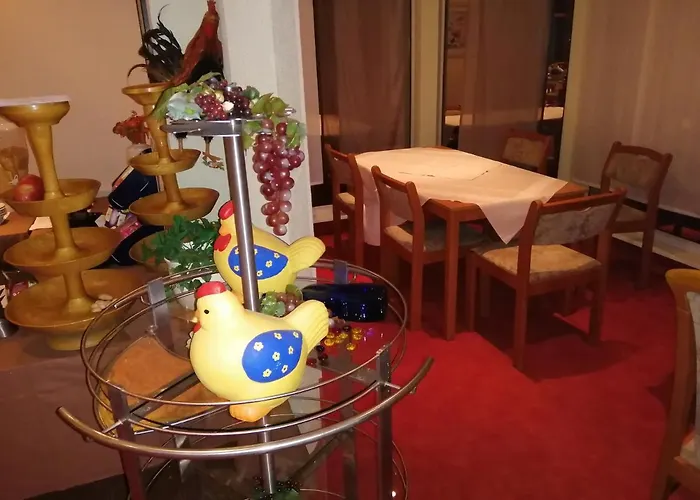 Bed & Breakfast Edit 3*